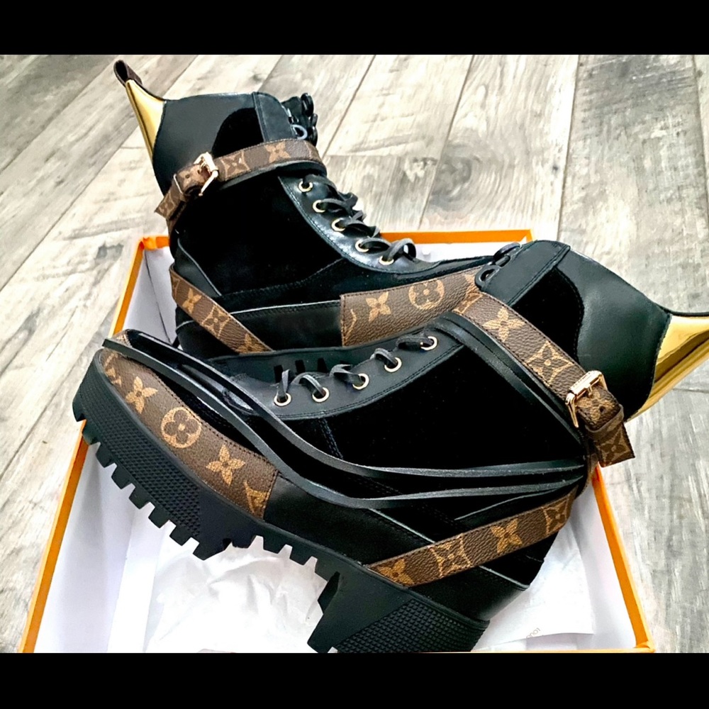 Copy 1:1 LV boots